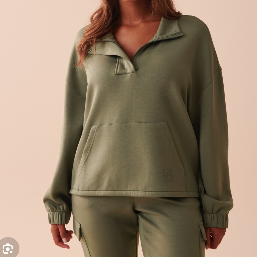 Body Mind Soul Mockneck Sweatshirt